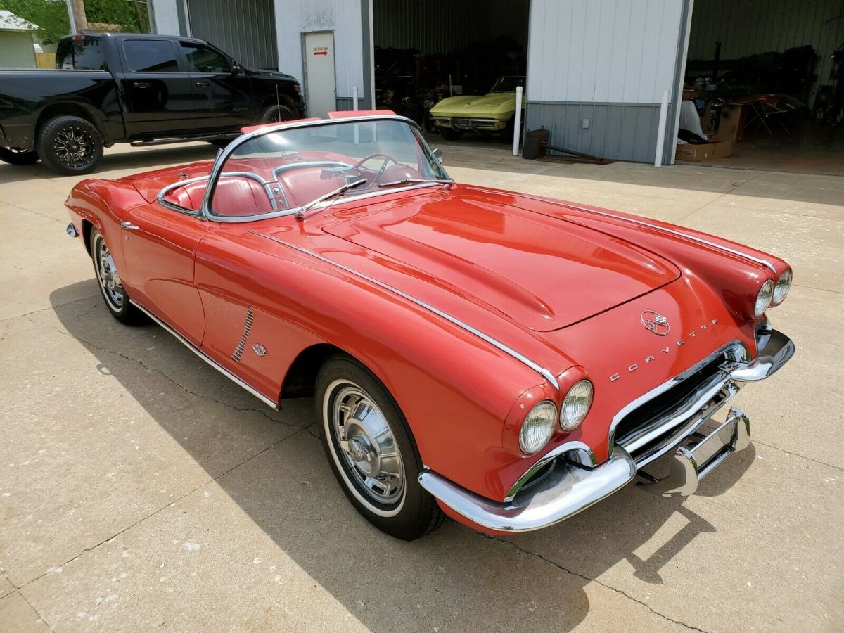 1962 ROMAN RED Chevrolet Corvette Convertible