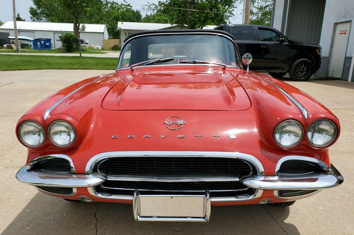 1962 ROMAN RED Chevrolet Corvette Convertible