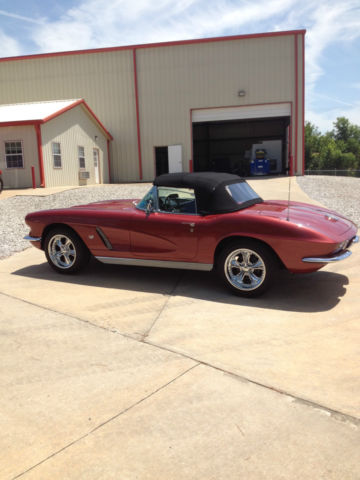 1962 Honduras Maroon Chevrolet Corvette Convertible