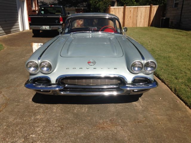 1962 Solid Silver Chevrolet Corvette