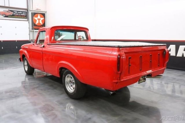 1962 Red Ford F-100
