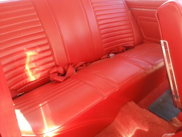 1962 White Dodge Lancer Coupe