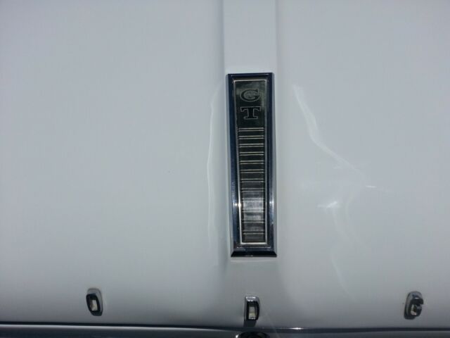 1962 White Dodge Lancer Coupe