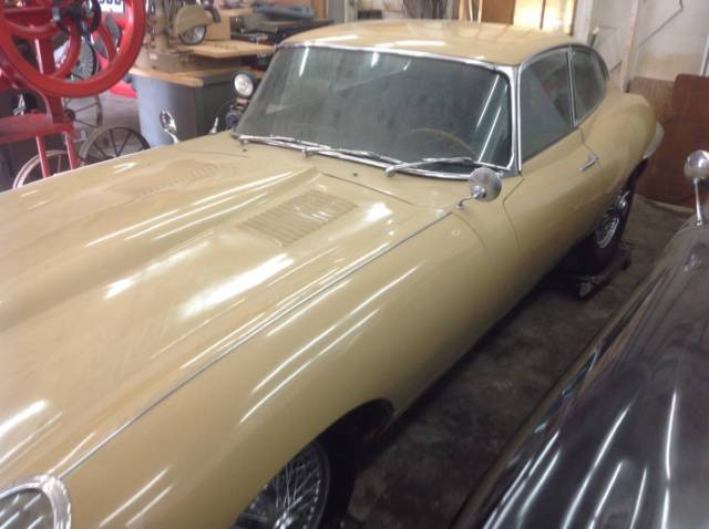 1962 Brown Jaguar E-Type Coupe