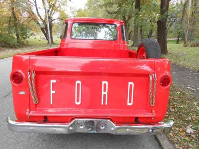 1962 Red Ford E10 --