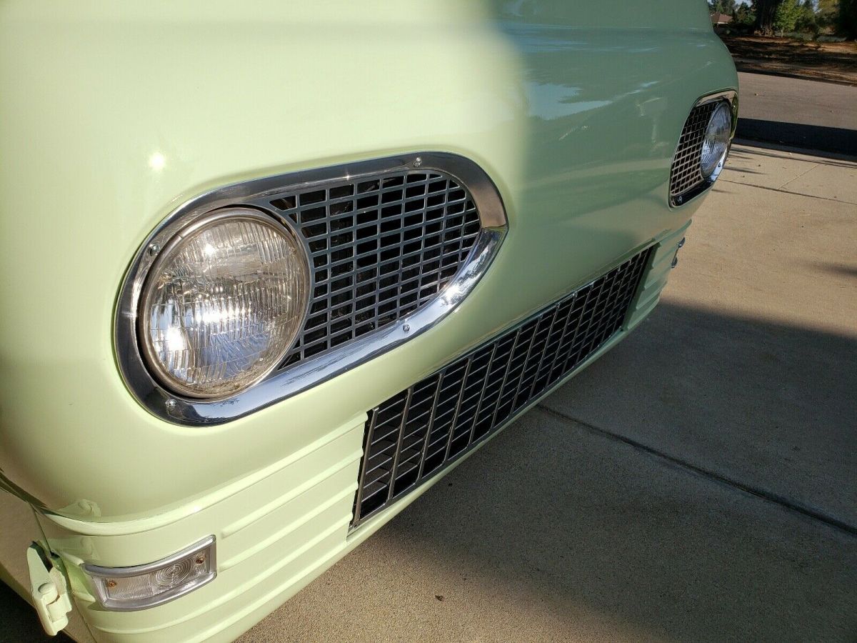 1962 Green Ford Econoline Van
