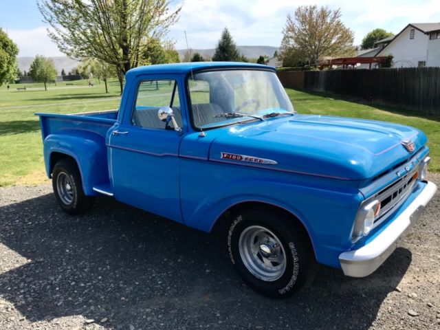 1962 Blue Ford F-100