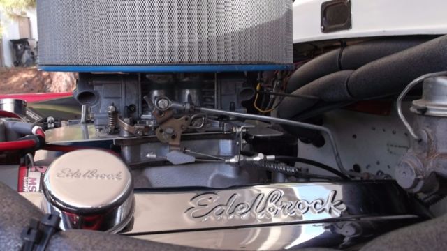 1962 Red & White Ford F-100 Intergrated / Unibody