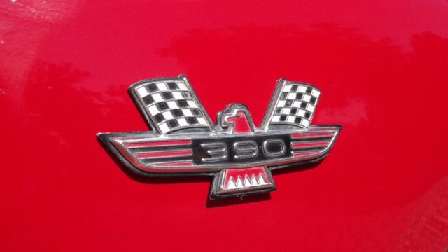 1962 Red & White Ford F-100 Intergrated / Unibody