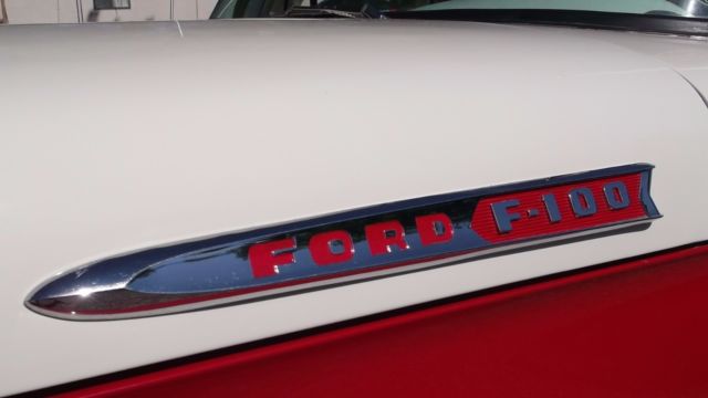 1962 Red & White Ford F-100 Intergrated / Unibody