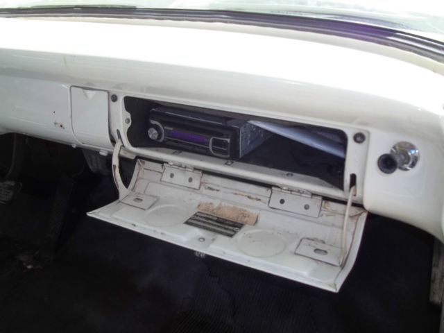 1962 White Ford F-100