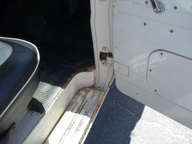 1962 White Ford F-100