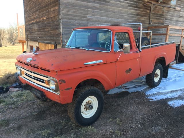 1962 Ford F-250 Pickup Truck