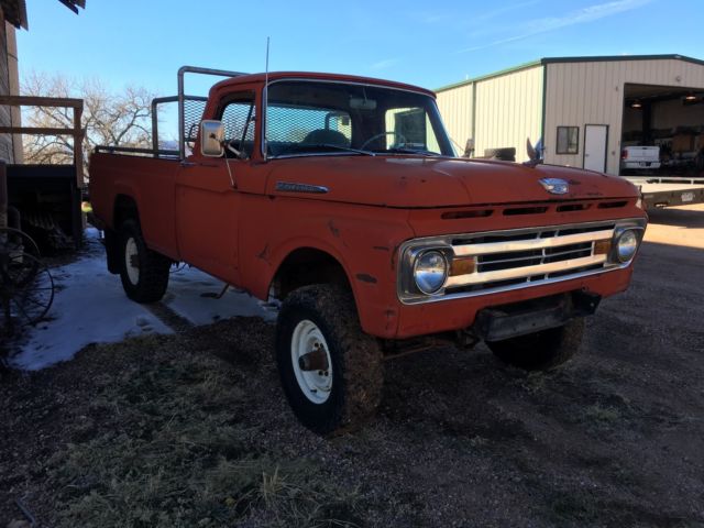 1962 Ford F-250 Pickup Truck