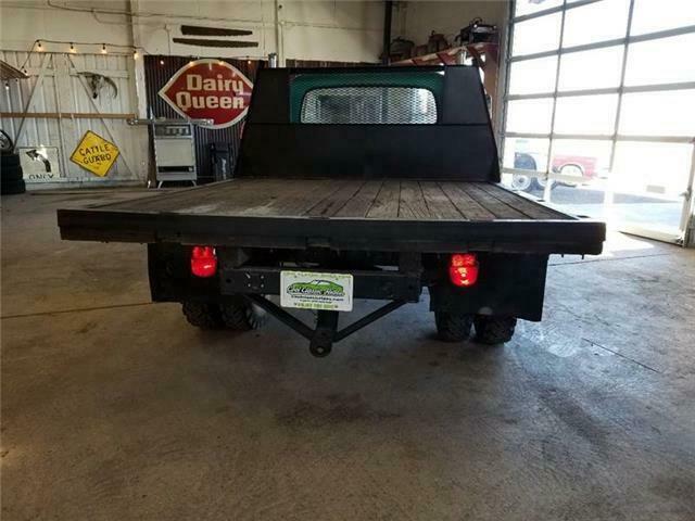 1962 Patina Ford F-350 Flatbed Truck