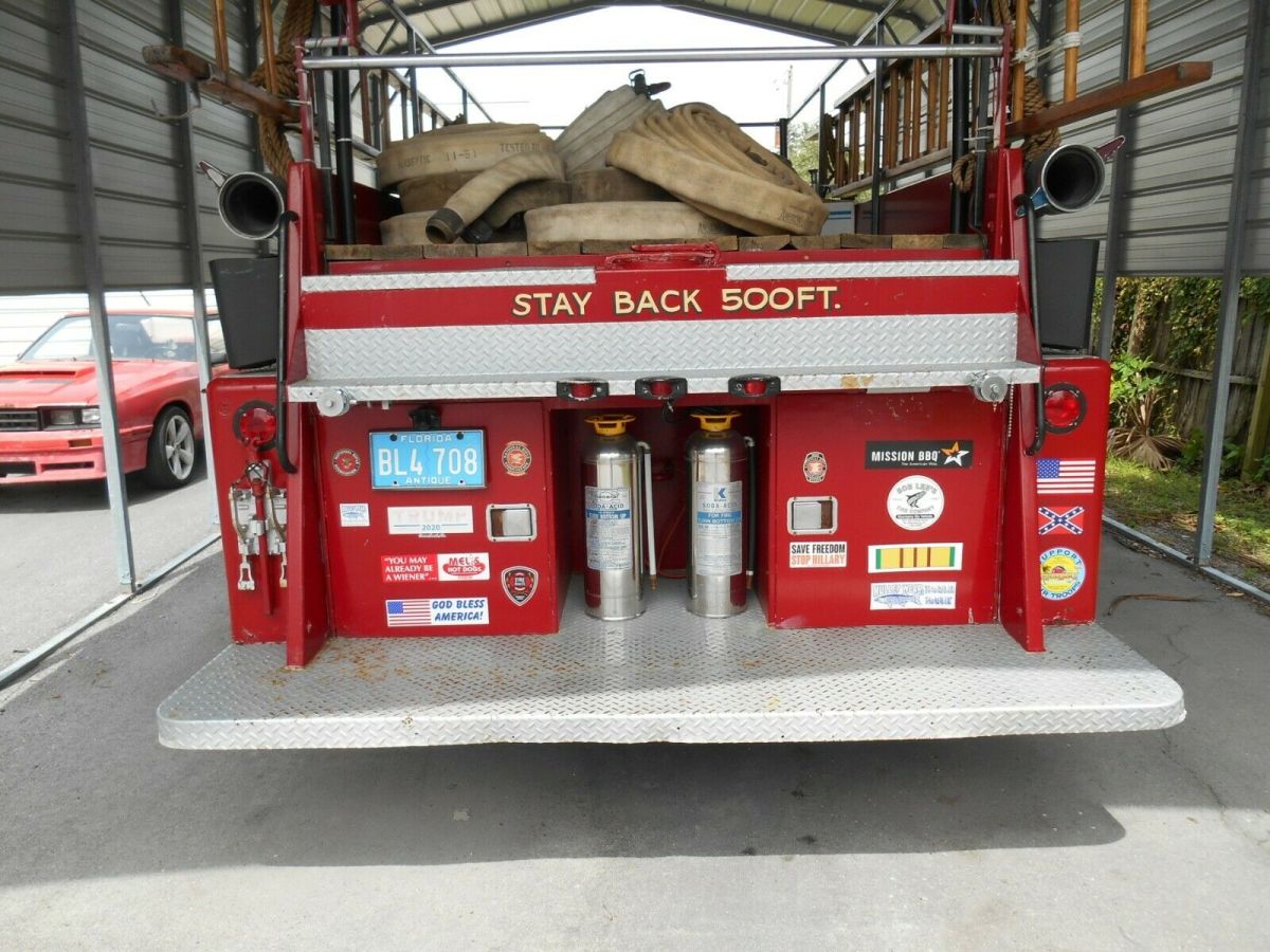 1962 Ford F800 Firetruck
