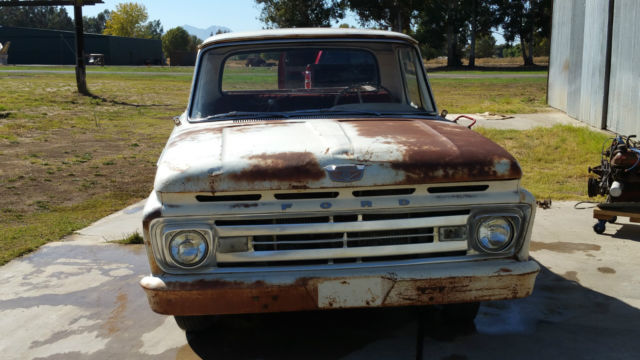 1962 White Ford F-100 Standard Cab Pickup