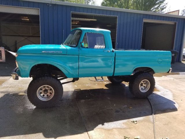 1962 Ford F-100