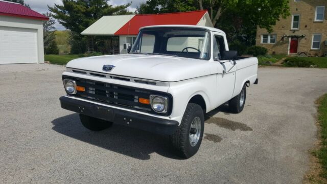 1962 White Ford F-100 Standard Cab Pickup