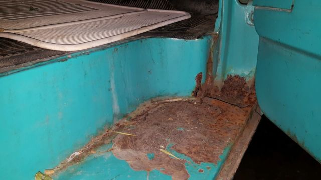 1962 Turquoise Ford F-100 Standard Cab Pickup