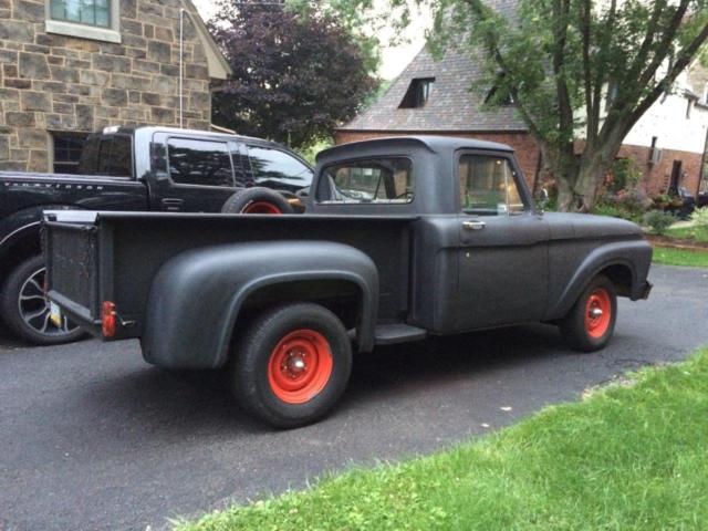 1962 Black Ford F-100