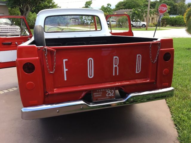 1962 Ford F-100