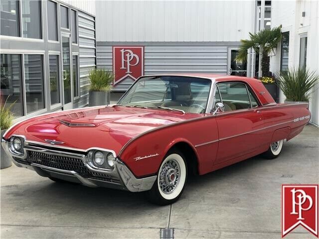 1962 Red Ford Thunderbird 2dr Coupe