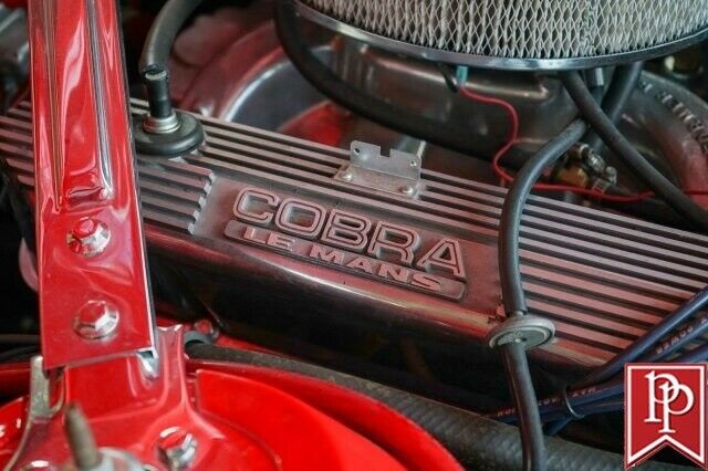 1962 Red Ford Thunderbird 2dr Coupe