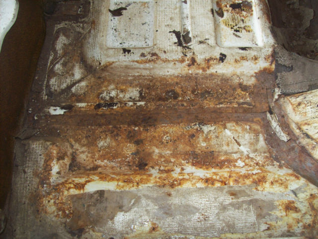 1962 White Ford Thunderbird Coupe