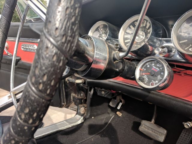 1962 Ford Thunderbird