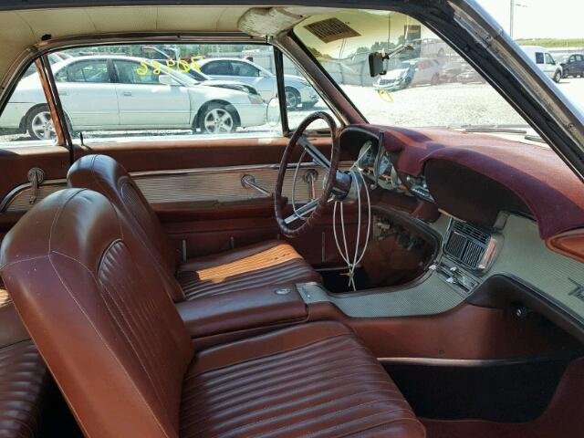 1962 White Ford Thunderbird Coupe
