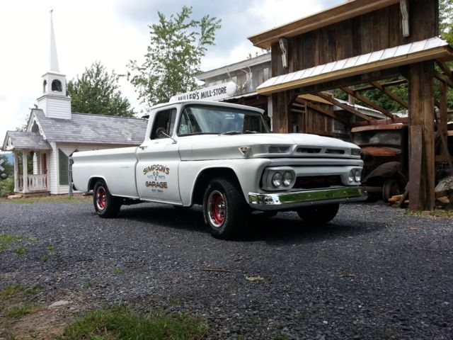 1962 WHITE GMC C10 PICKUP
