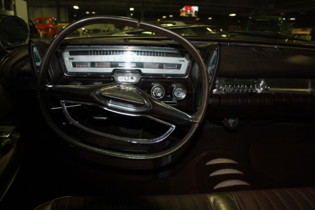 1962 Rosewood Chrysler Imperial Hardtop Sedan 4 Door