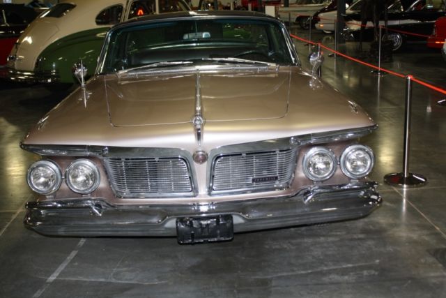 1962 Rosewood Chrysler Imperial Hardtop Sedan 4 Door