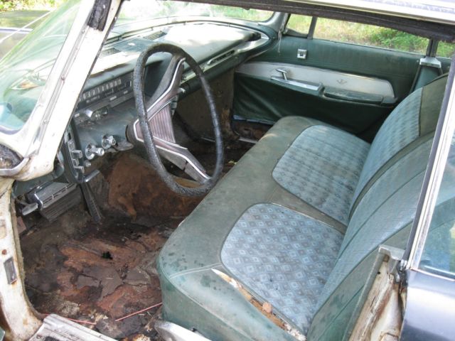 1962 Black Chrysler Imperial Sedan