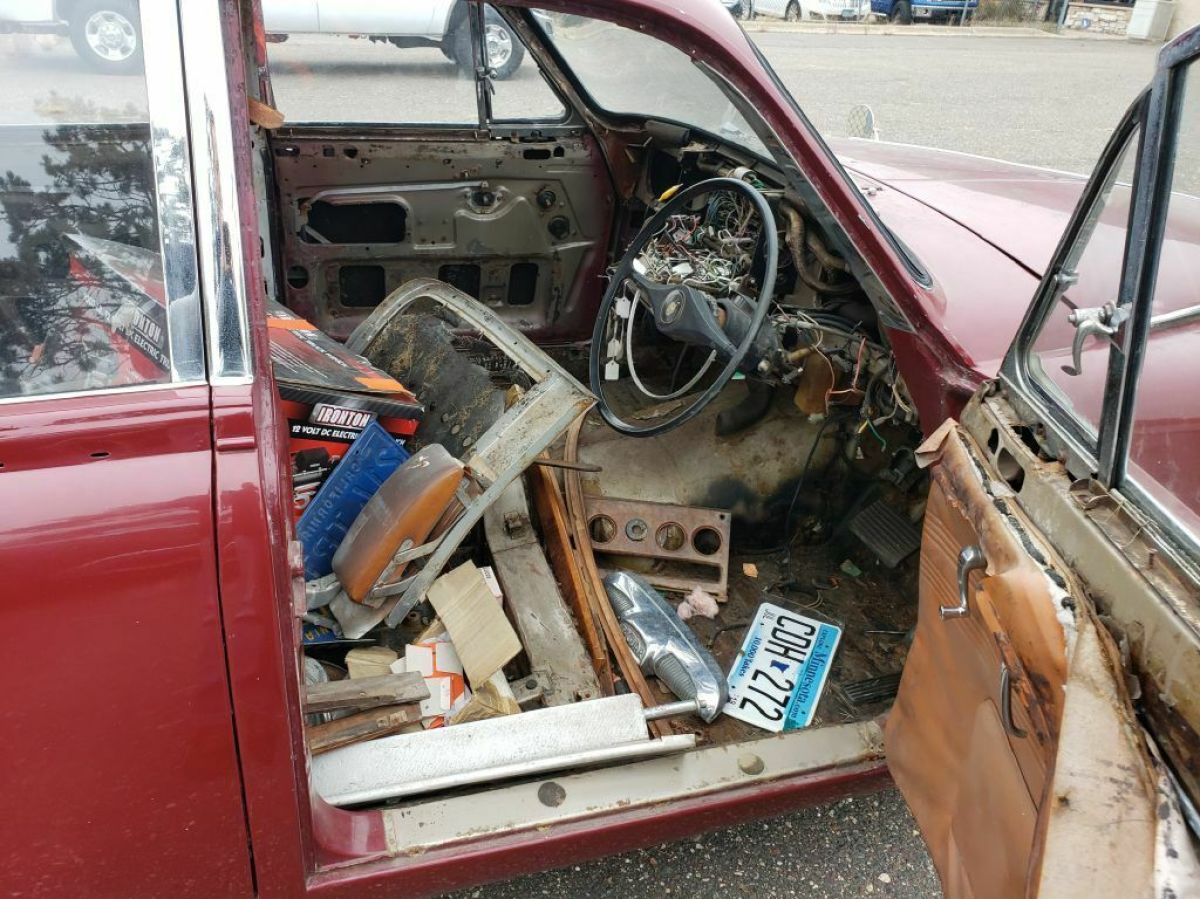 1962 Red Jaguar MK2 --