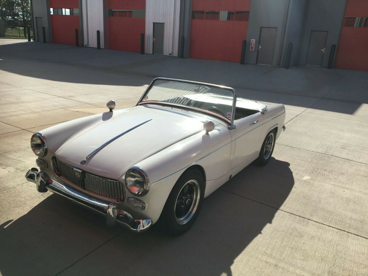 1962 White MG Midget