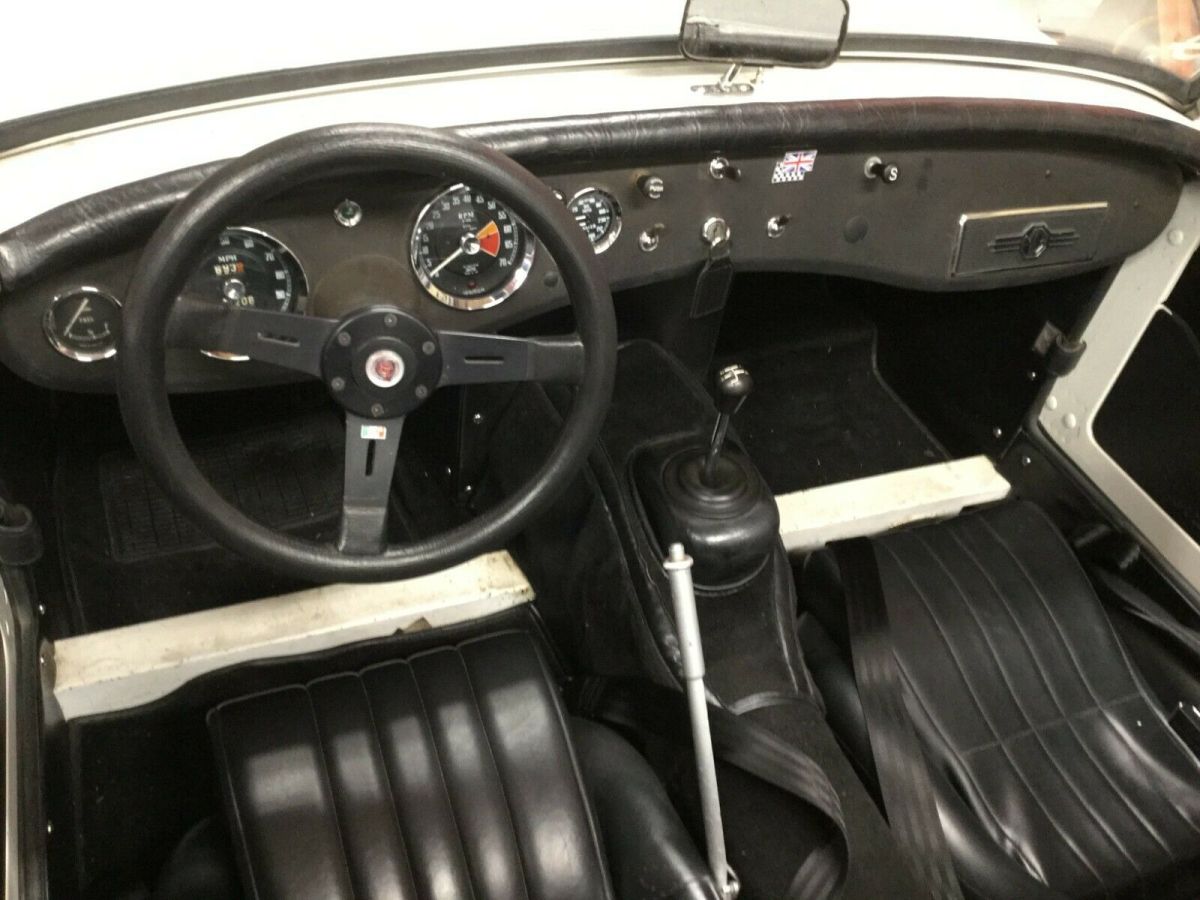 1962 White MG Midget