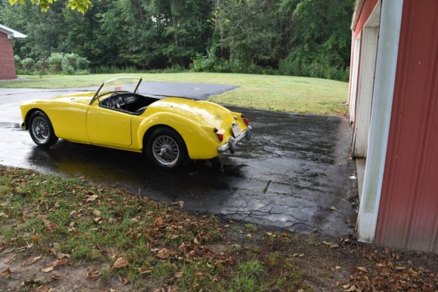 1962 MG MGA Convertible