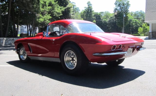 1962 Ferrari red Chevrolet Corvette Coupe