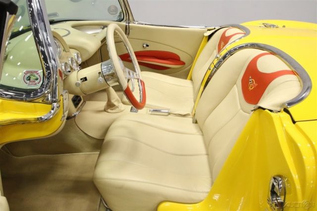 1962 Green Chevrolet Corvette