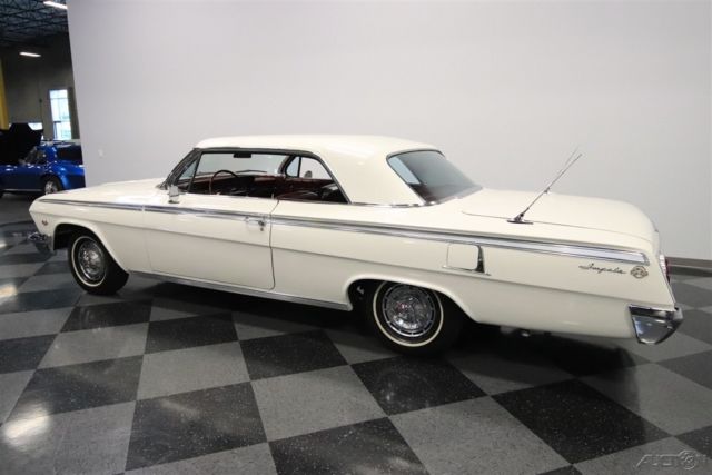 1962 White Chevrolet Impala