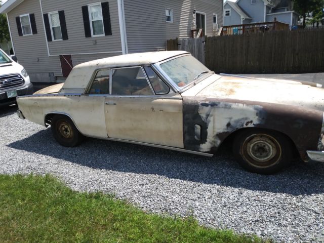 1962 Studebaker Hawk Hardtop/Sportscar