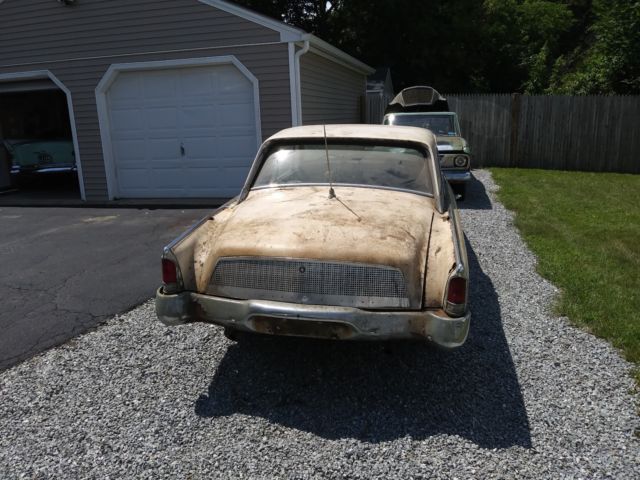 1962 Studebaker Hawk Hardtop/Sportscar
