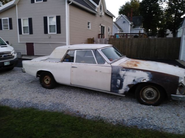 1962 Studebaker Hawk Hardtop/Sportscar