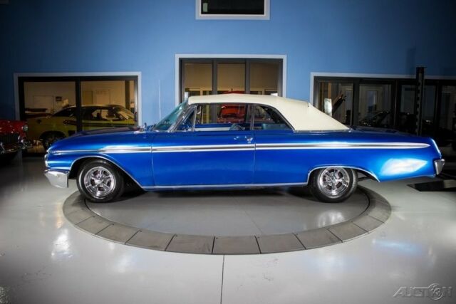 1962 Blue Ford Galaxie