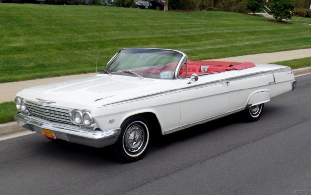 1962 White Chevrolet Impala Convertible
