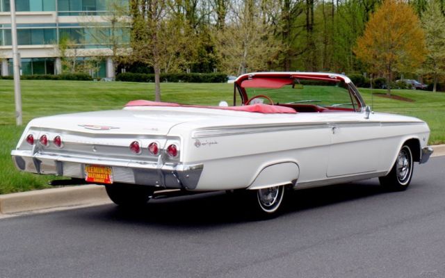 1962 White Chevrolet Impala Convertible