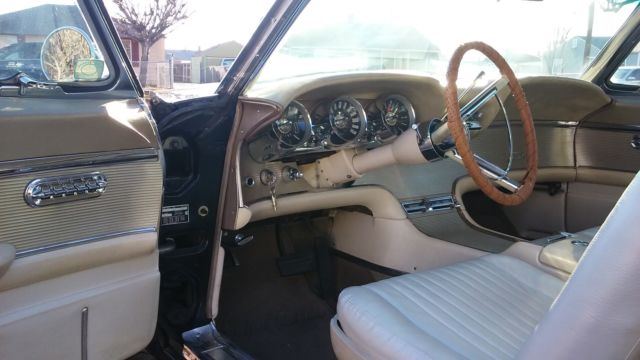 1962 WIMBELDON WHITE Ford Thunderbird Coupe