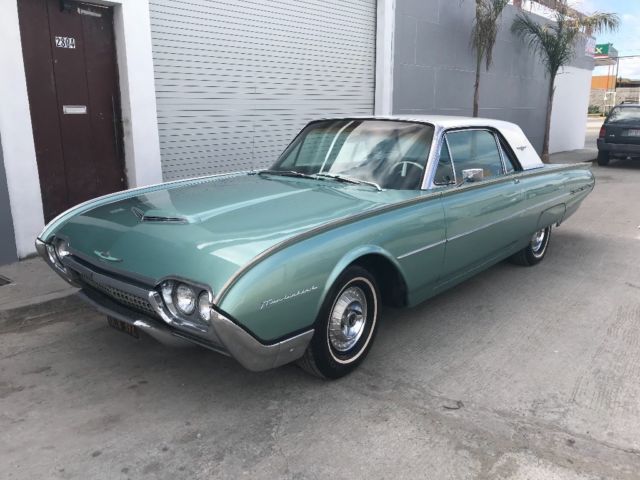 1962 Ford Thunderbird Coupe